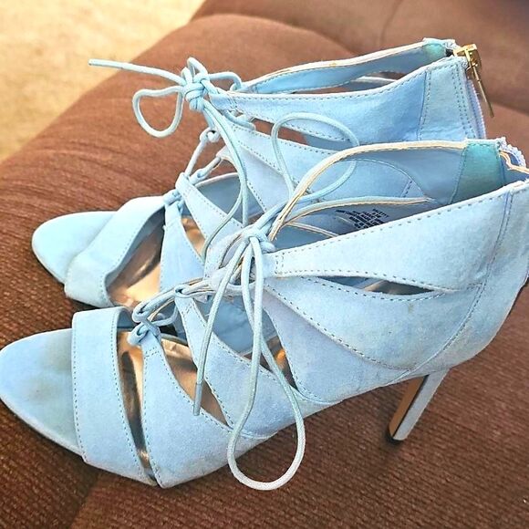 Madden Girl Strappy Sandals Blue Suede Look Size 8.5 - Picture 1 of 6